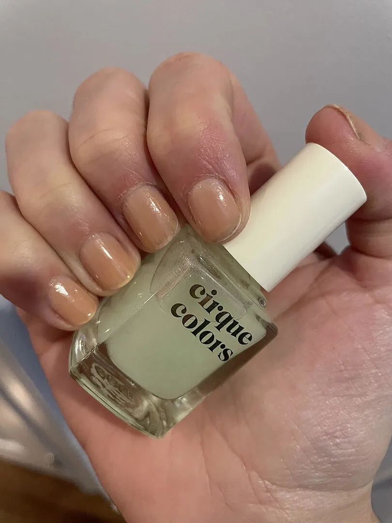 Cirque Colors Phantom Glow topplack självlysande grön