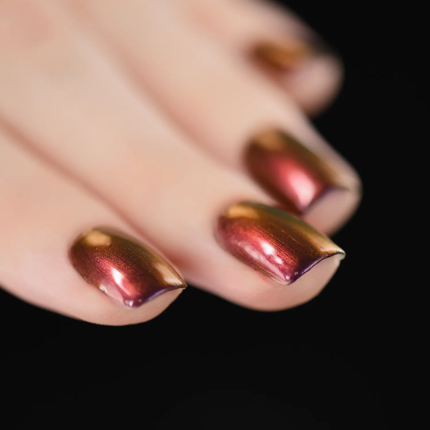 ILNP Ultra Chrome Undenied nagellack multikrom