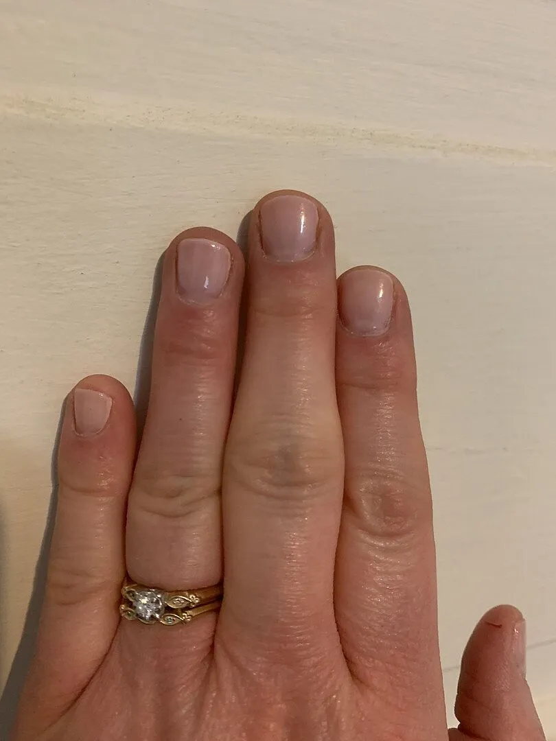 Cirque Colors Odette nagellack ljusrosa jelly