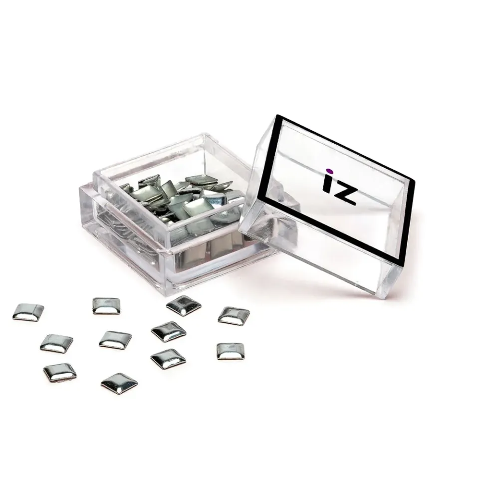 Iz Beauty Large Silver Square nagelstuds 40-pack silver