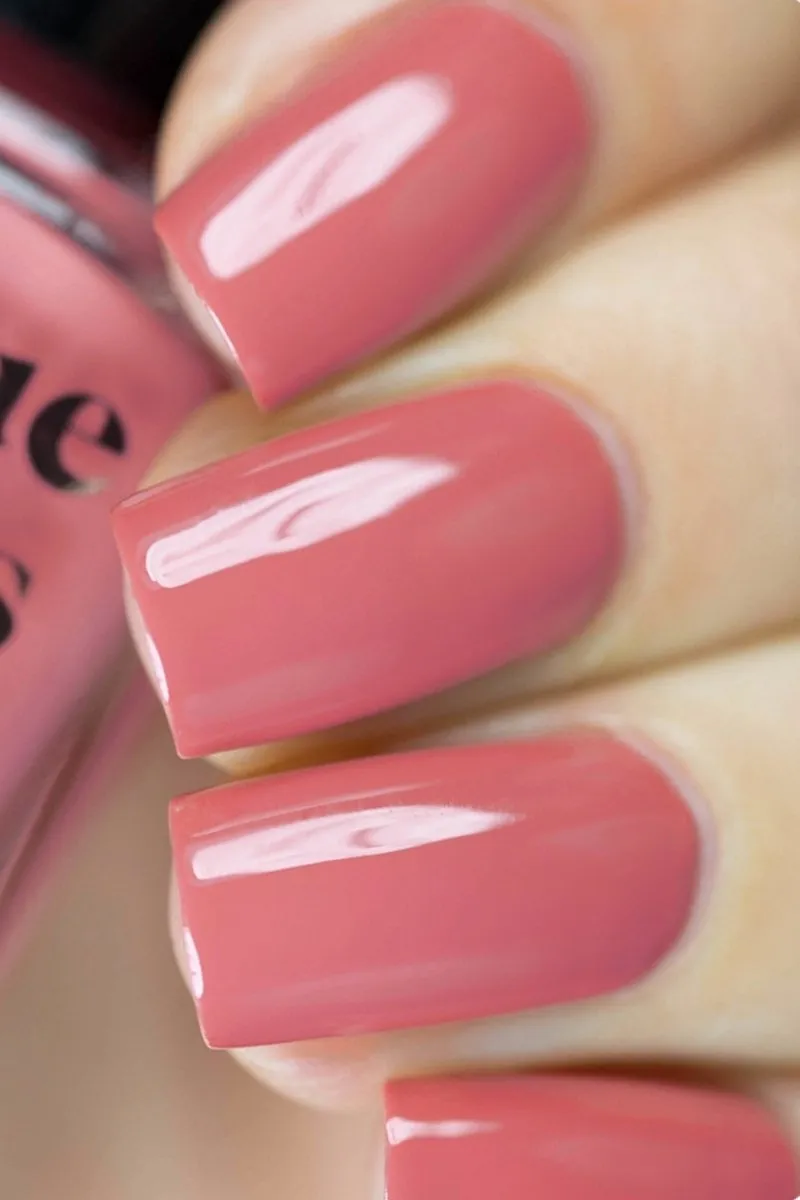 Cirque Colors Spotted in SoHo nagellack korallrosa kräm