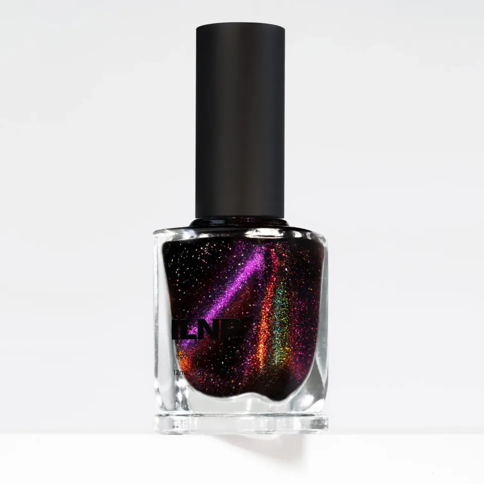 ILNP High Roller nagellack magnetiskt lila