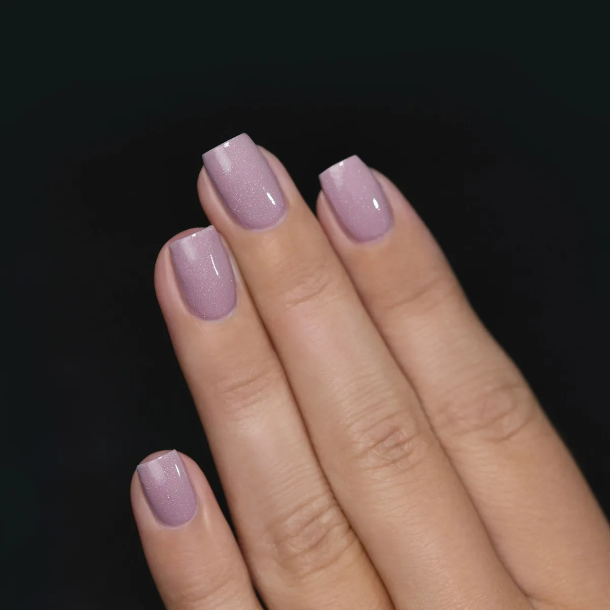 ILNP Internship nagellack dammig plommonlila