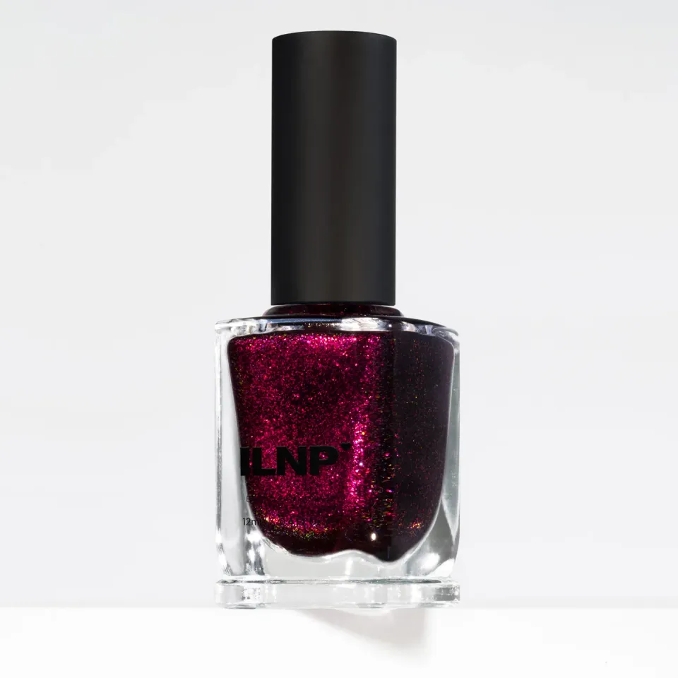 ILNP Harvest Dakota nagellack mörkbär glitter