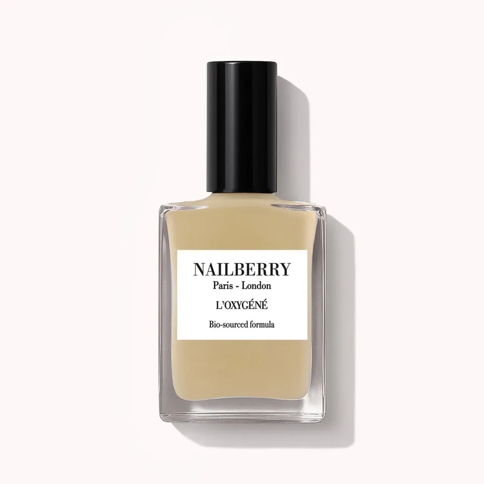 Nailberry Folie Douce nagellack 15 ml gul täckande