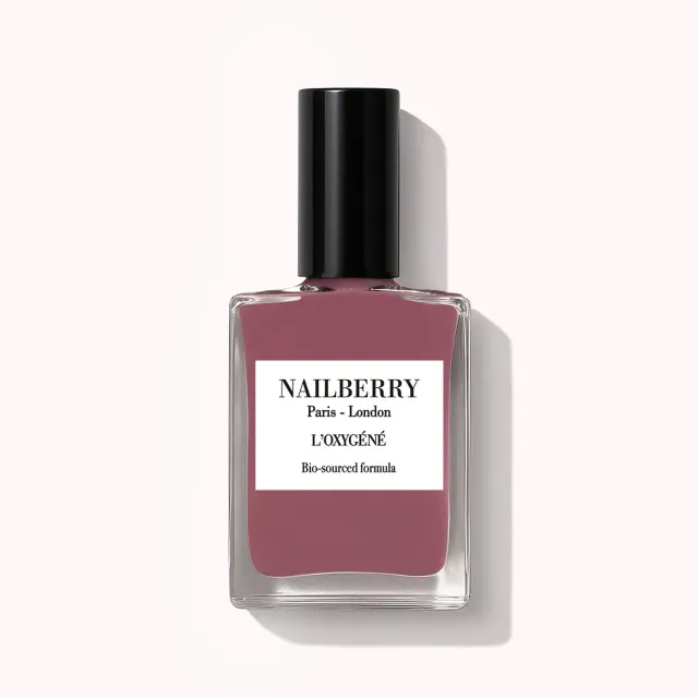 Nailberry Fashionista nagellack 14ml lila täckande