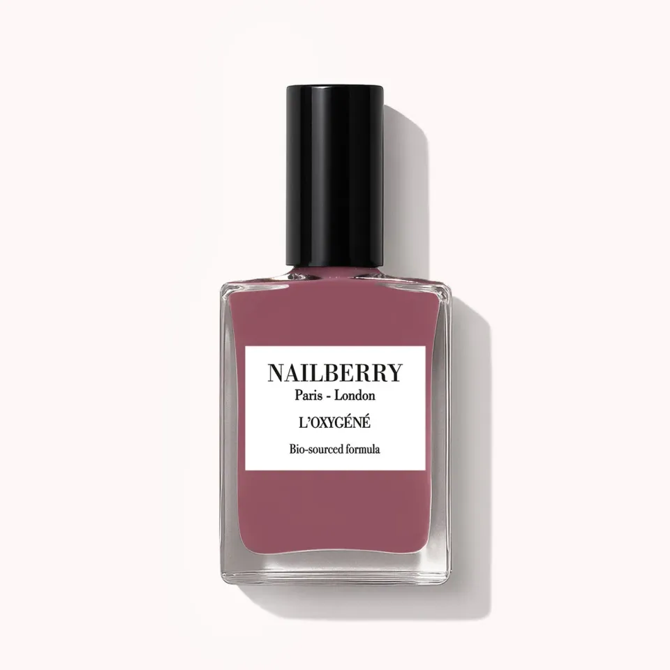 Nailberry Fashionista nagellack 14ml lila täckande