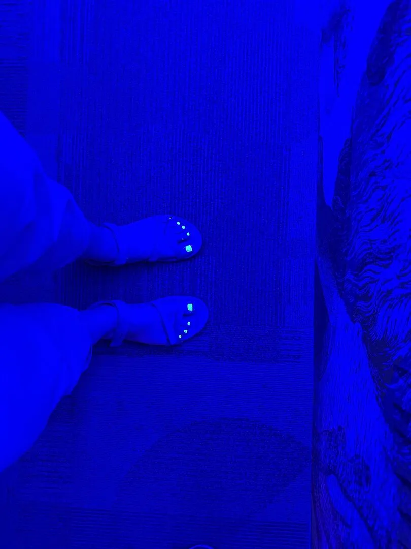 Cirque Colors Vice Suninn nagellack gul neon