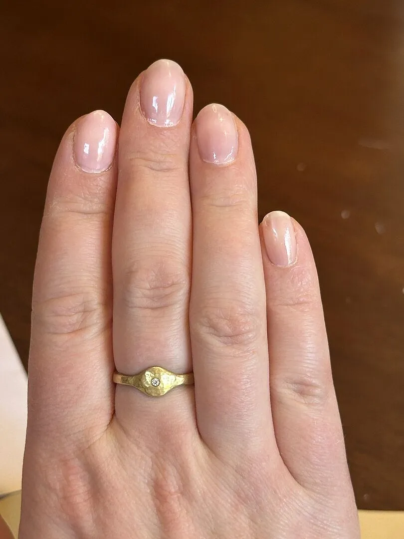 Cirque Colors Chiffon nagellack ljusrosa sheer