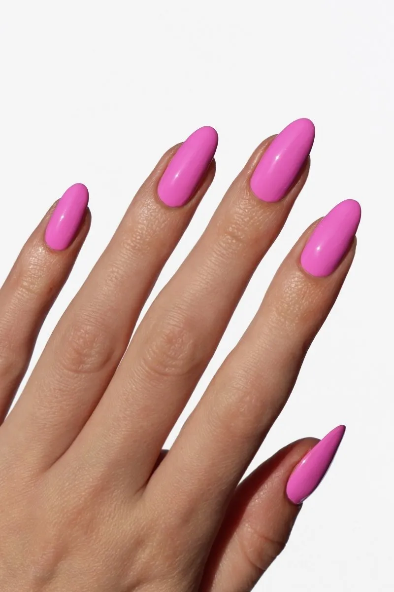 Cirque Colors Socialite neon nagellack rosa-lila crème