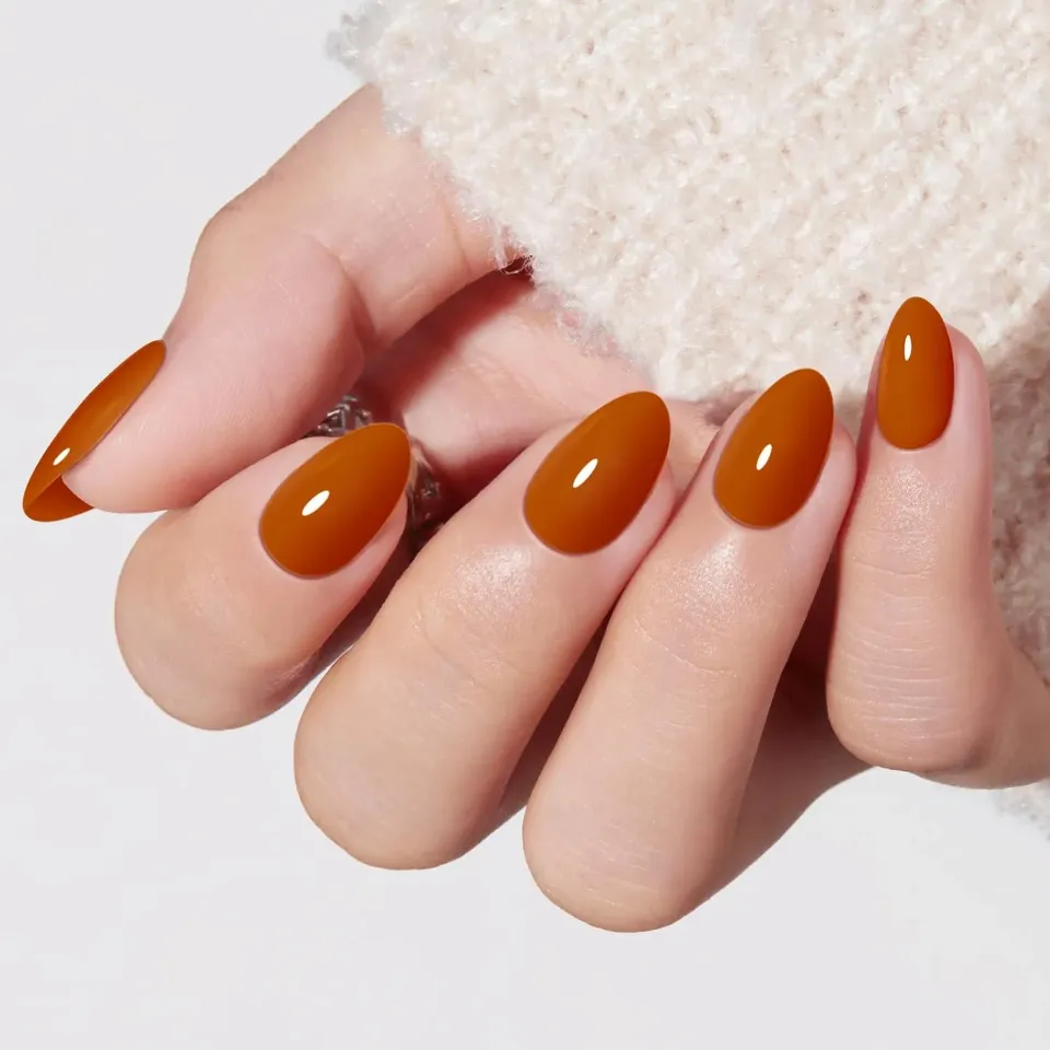 Modelones Orange Brown lösnaglar Short Almond 32-pack brun