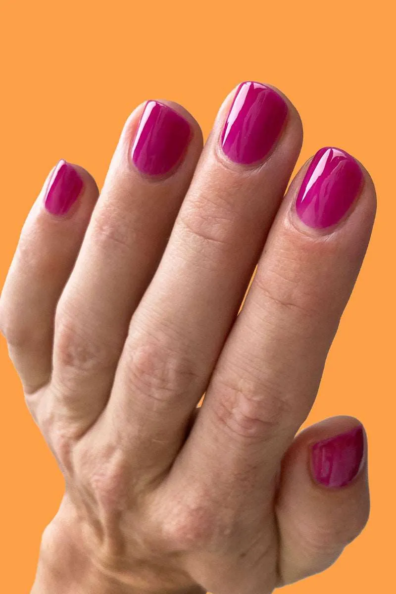 Cirque Colors Bitten Jelly nagellack jelly magenta