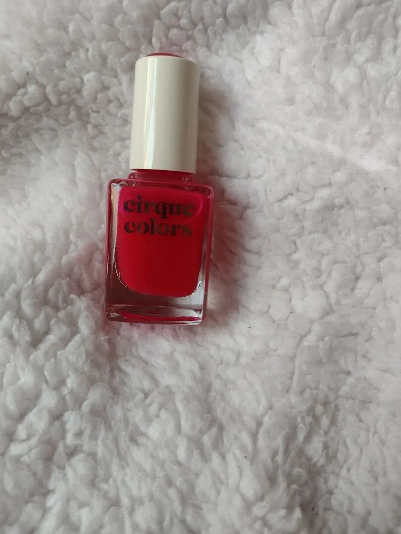 Cirque Colors XOXO Jelly nagellack rosa jelly