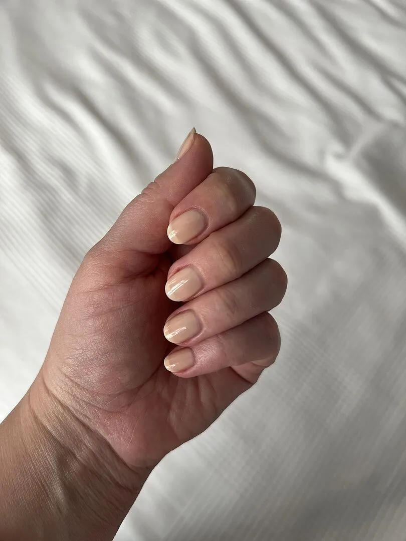 Cirque Colors Organza nagellack sheer persika