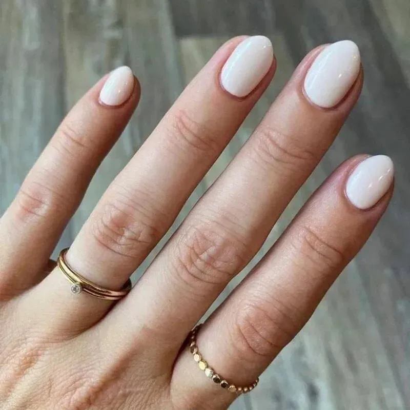 modelones Milky White lösnaglar mjölkvit