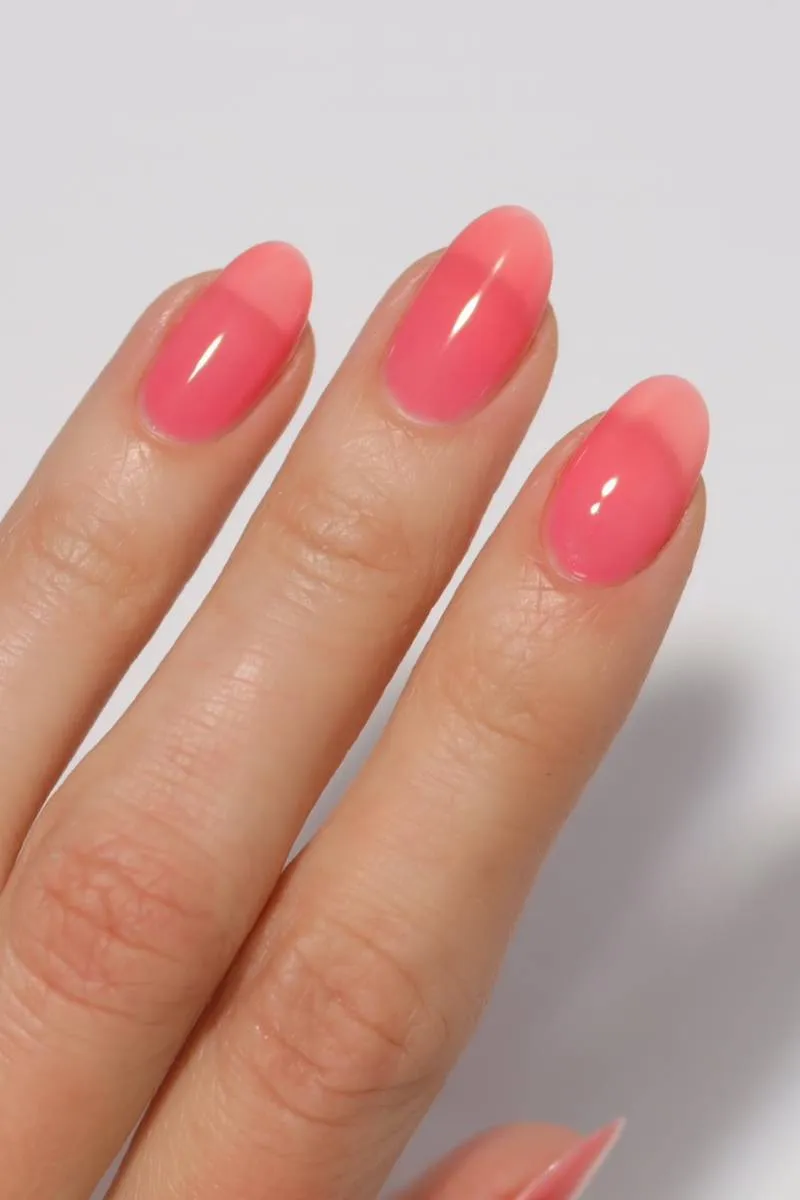 Cirque Colors Flushed Jelly nagellack varmrosa