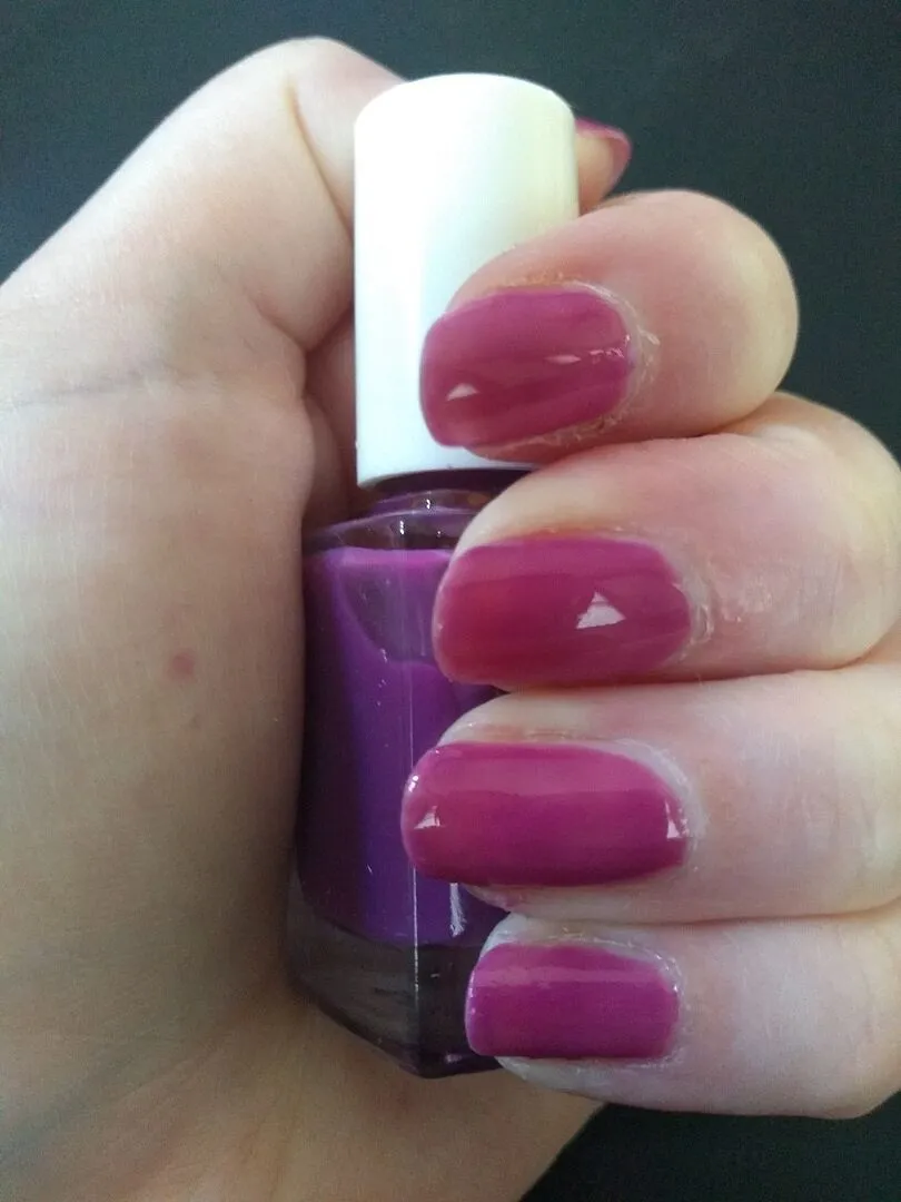 Cirque Colors Berry Jelly nagellack lila jelly