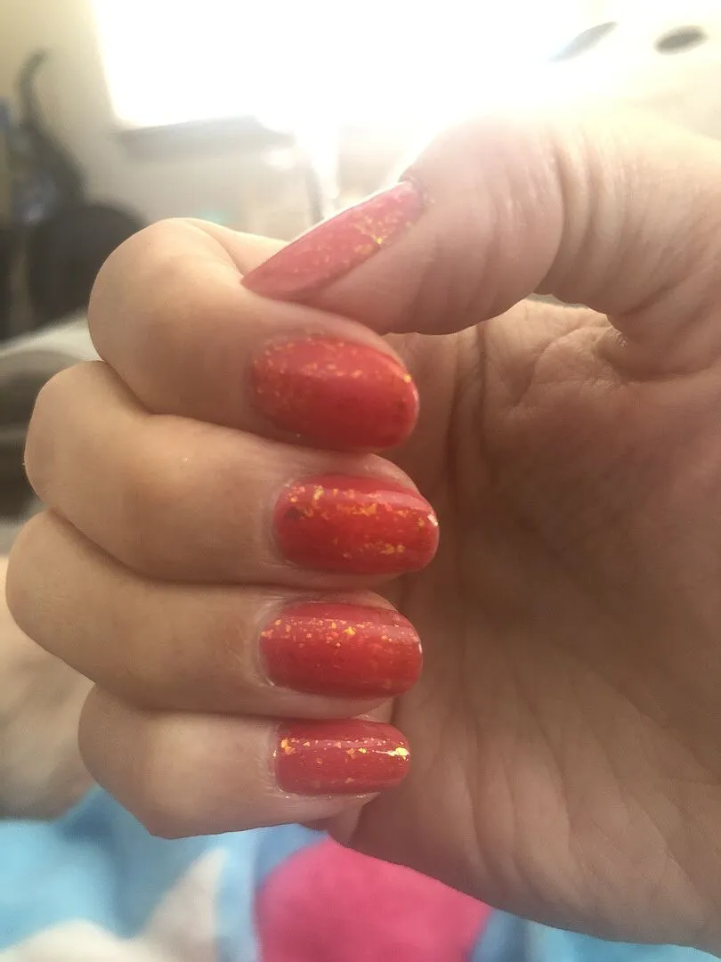 Cirque Colors Tutti Frutti nagellack röd jelly