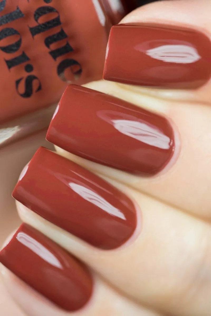 Cirque Colors Red Hook nagellack tegelröd kräm
