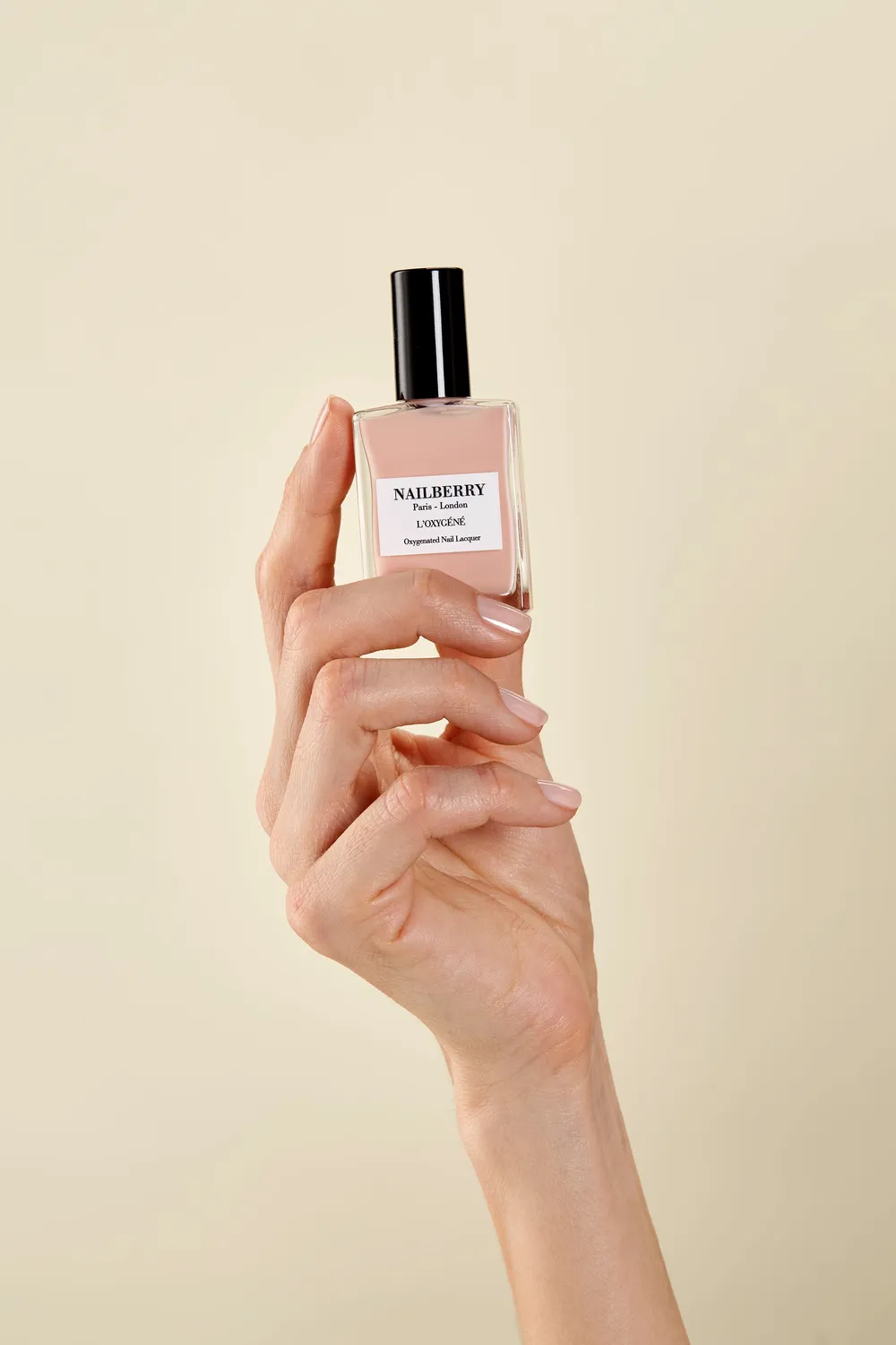 Nailberry A Touch Of Powder nagellack 14 ml nude sheer