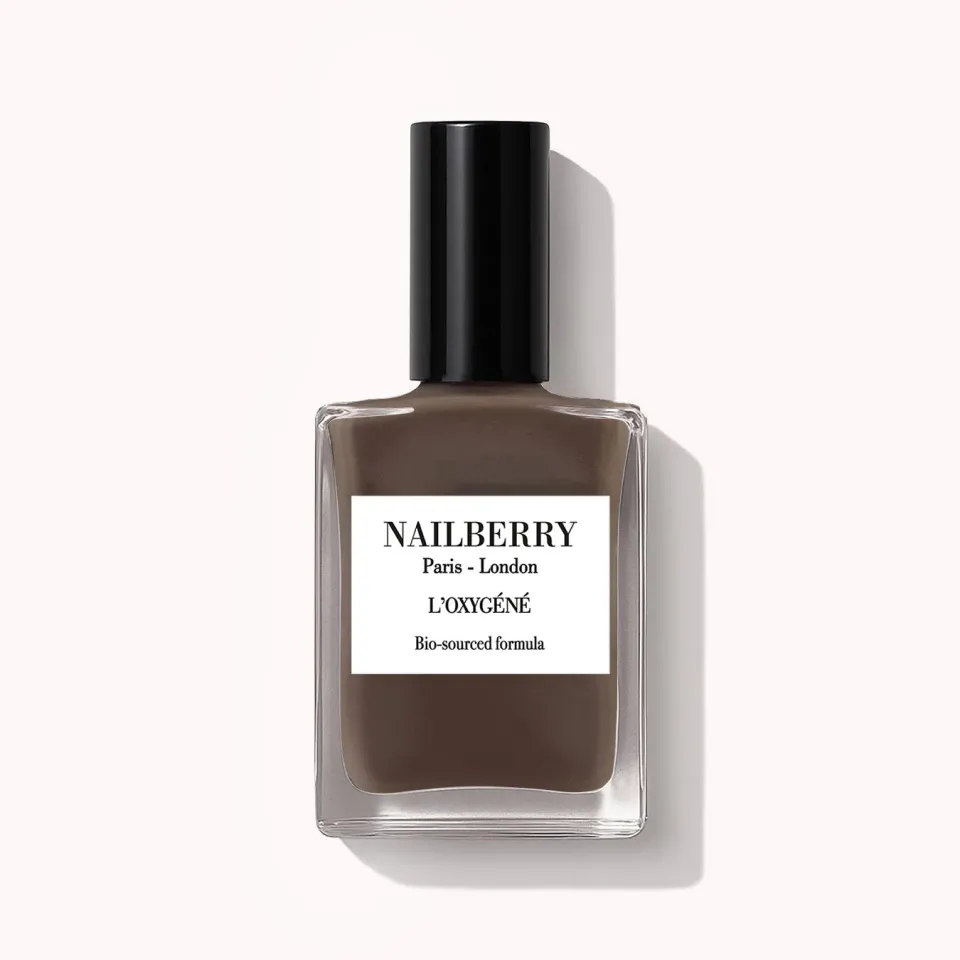 Nailberry Taupe La nagellack 14 ml brun täckande