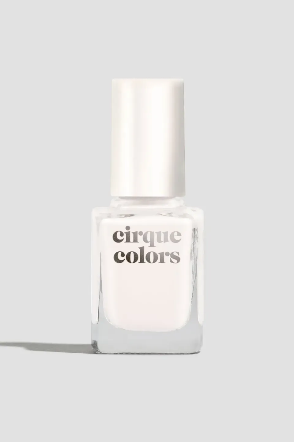 Cirque Colors Linen nagellack mjölkvitt sheer