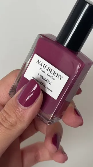 Nailberry Fashionista nagellack 14ml lila täckande