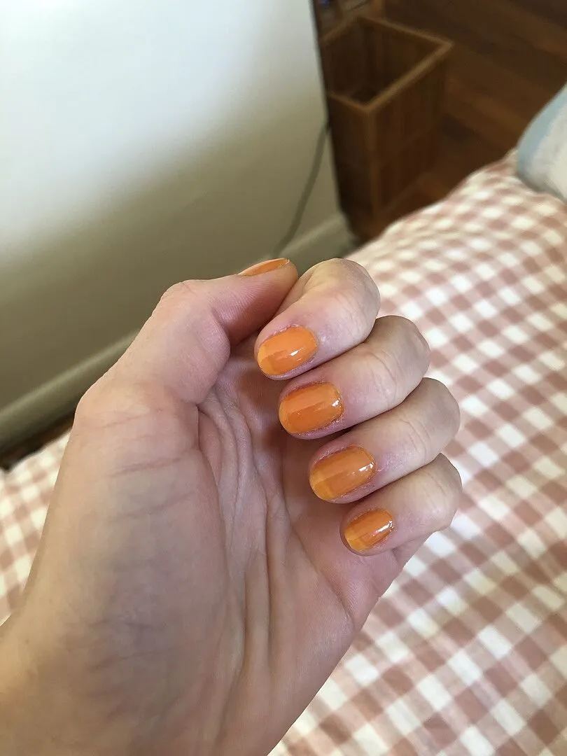 Cirque Colors Saffron Jelly nagellack transparent orange