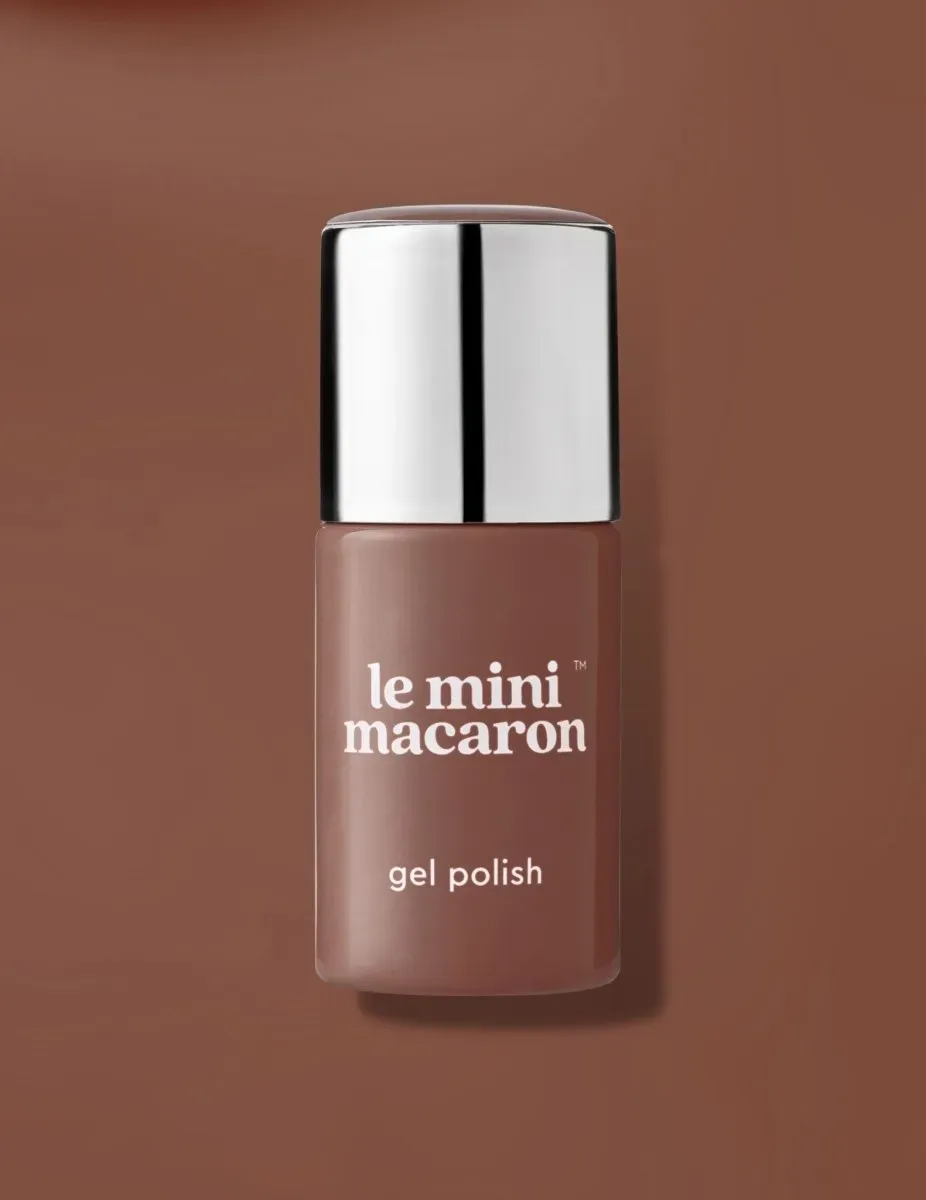 Le Mini Macaron Latte gellack mjuk mellanbrun