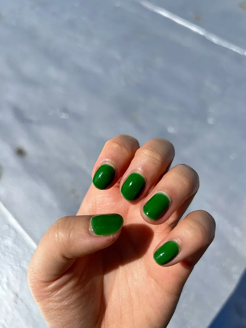Cirque Colors Kelly Jelly nagellack jelly grön