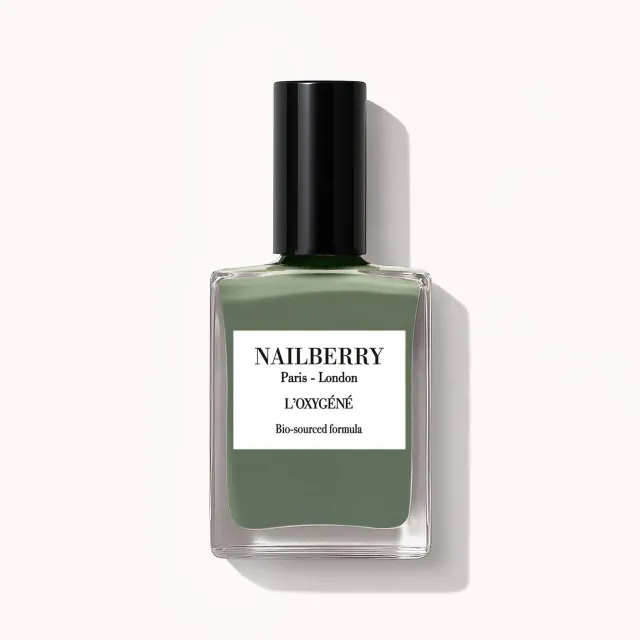 Nailberry A New Leaf nagellack 14 ml dämpad grön