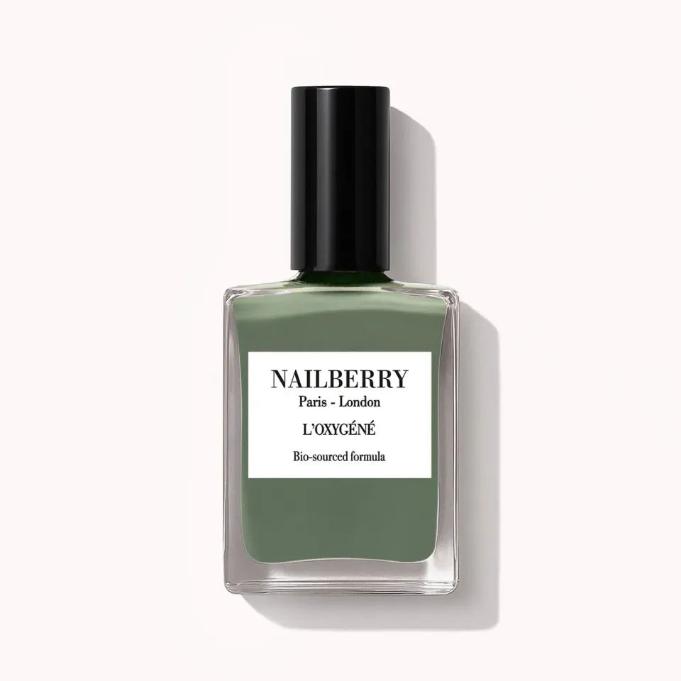 Nailberry A New Leaf nagellack 14 ml dämpad grön