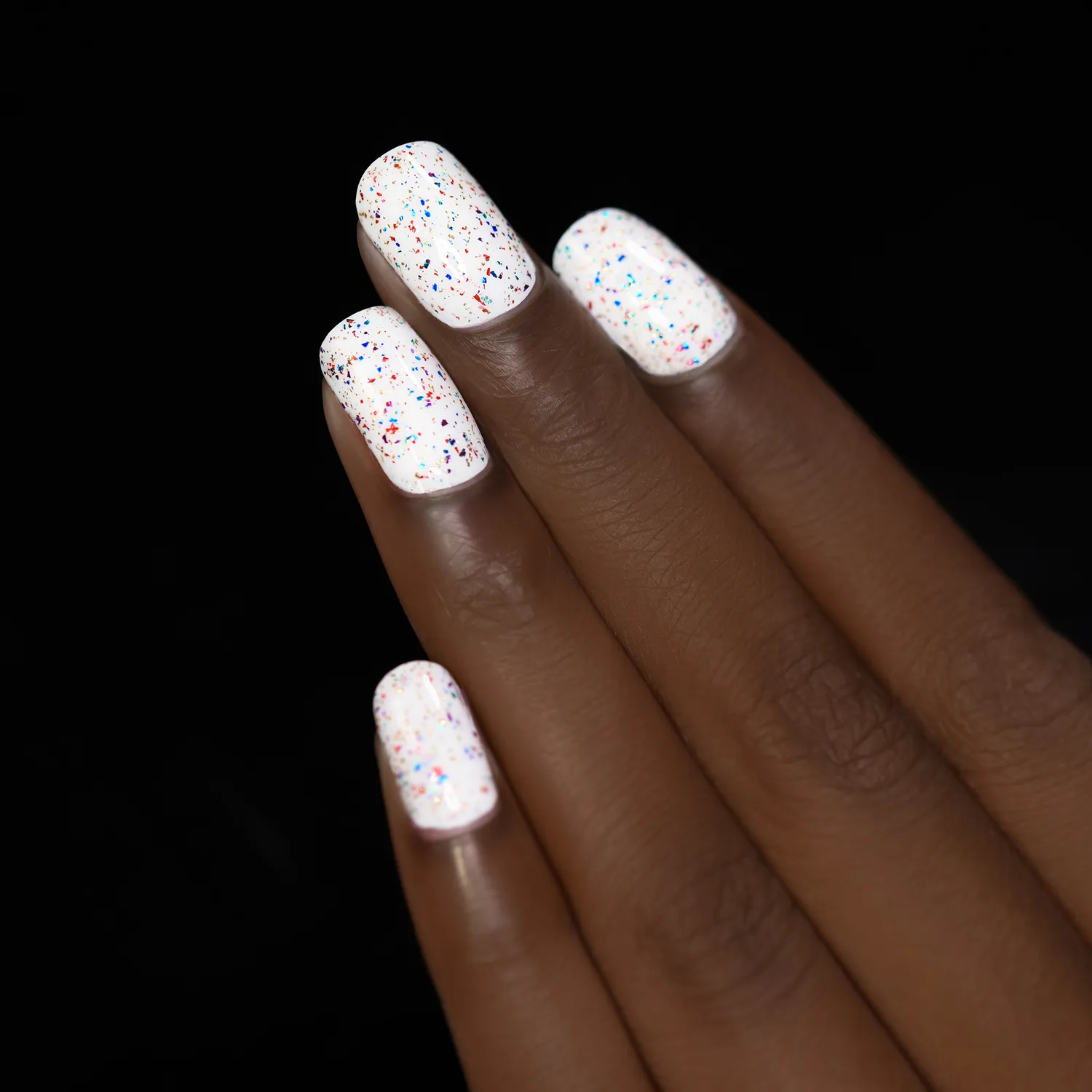 ILNP Confetti nagellack topper flerfärgad flakes