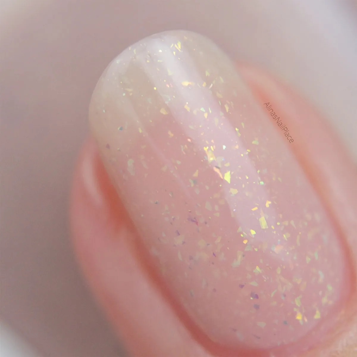 ILNP Southwest Sunset Poised nagellack sheer skimmer